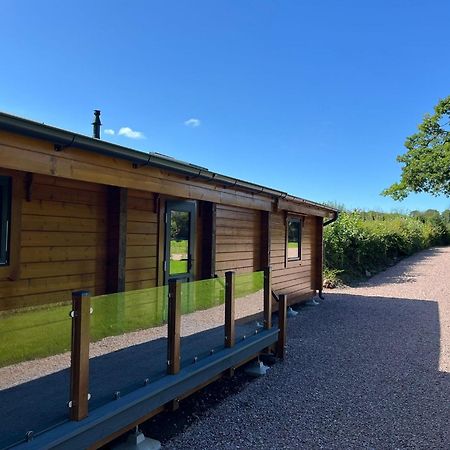 Brackenhill Cabin คาร์ลไอเอิล ภายนอก รูปภาพ