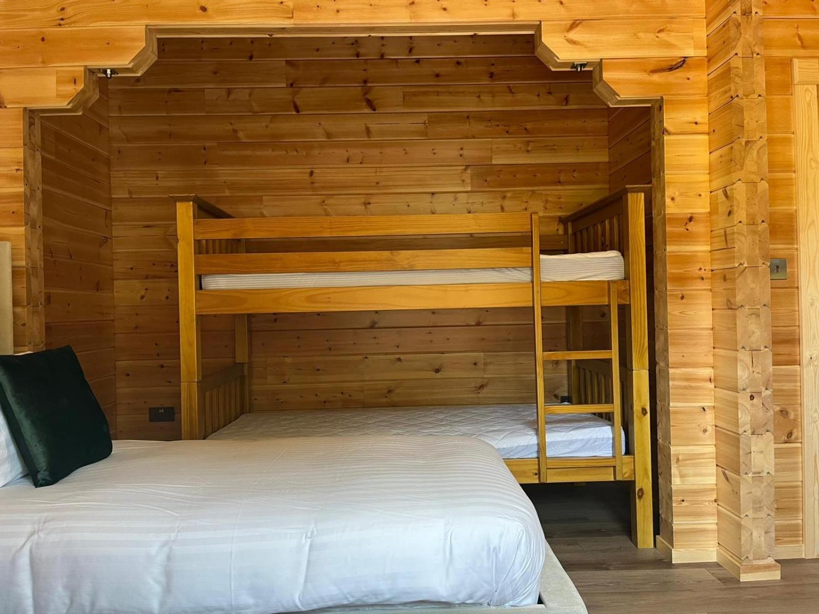 Brackenhill Cabin คาร์ลไอเอิล ภายนอก รูปภาพ
