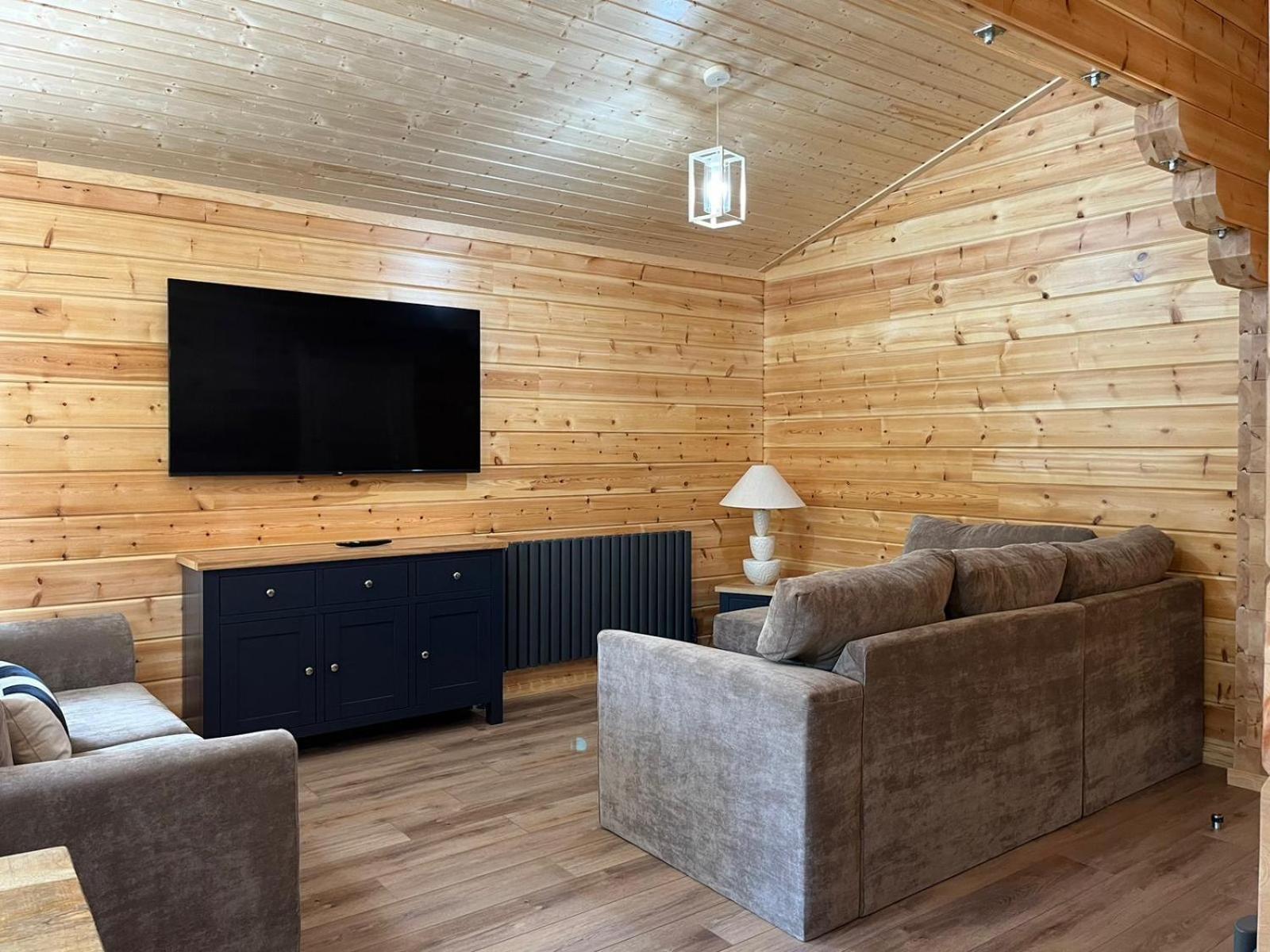 Brackenhill Cabin คาร์ลไอเอิล ภายนอก รูปภาพ
